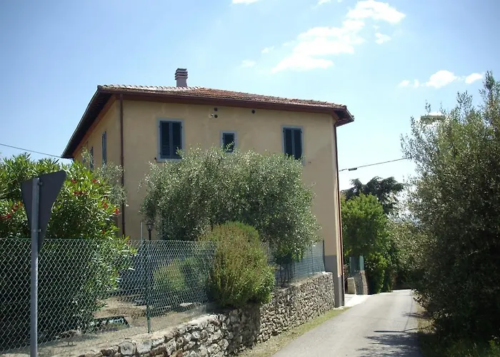 Casa Girella * Terontola